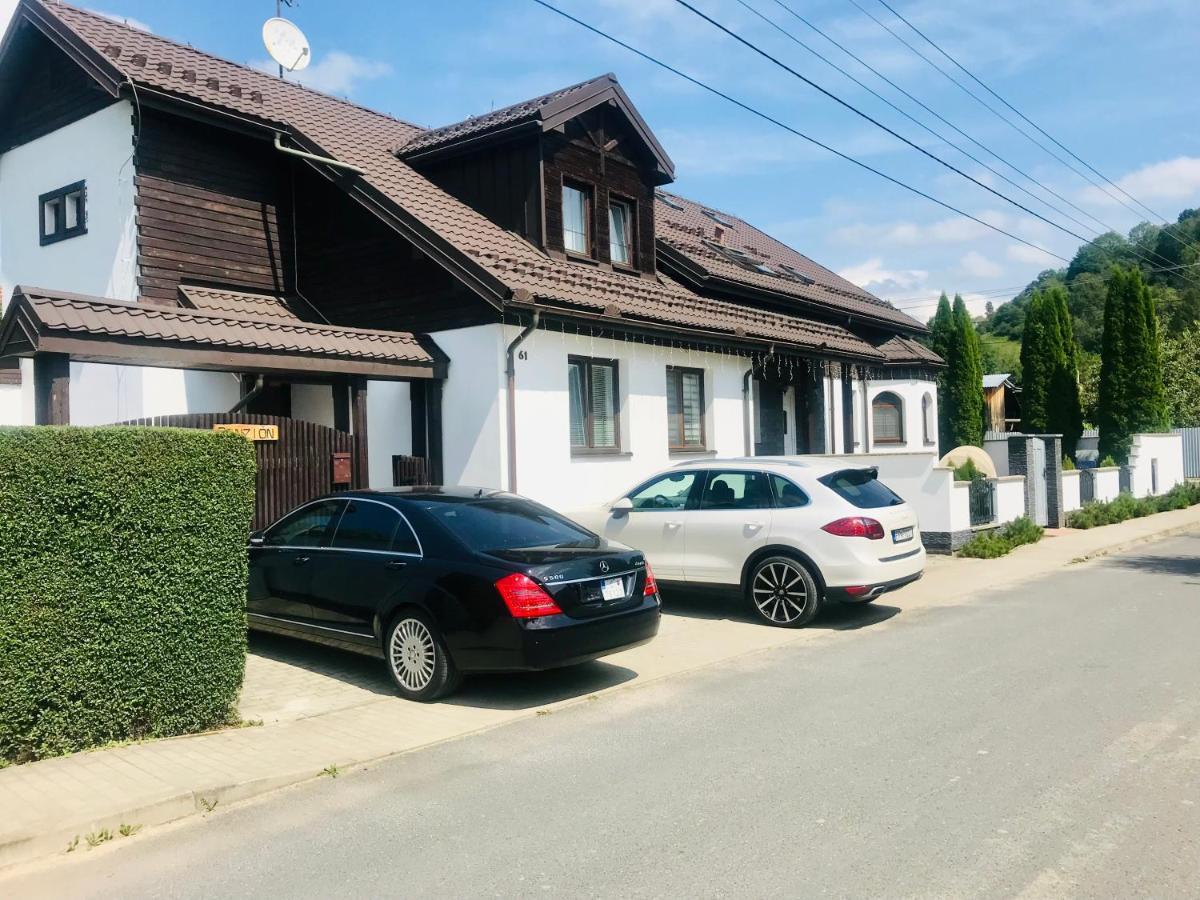Penzion Bach Vyšné Ružbachy Exteriör bild