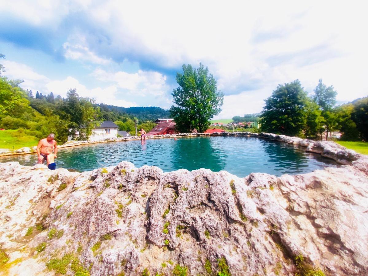 Penzion Bach Vyšné Ružbachy Exteriör bild